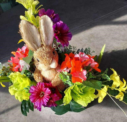 Centerpiece Welcome bunny